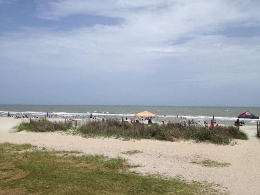 *Renovated Oceanfront Condo*Queen Beds*Pools*Hot Tubs*More*P220 미를 비치 외부 사진